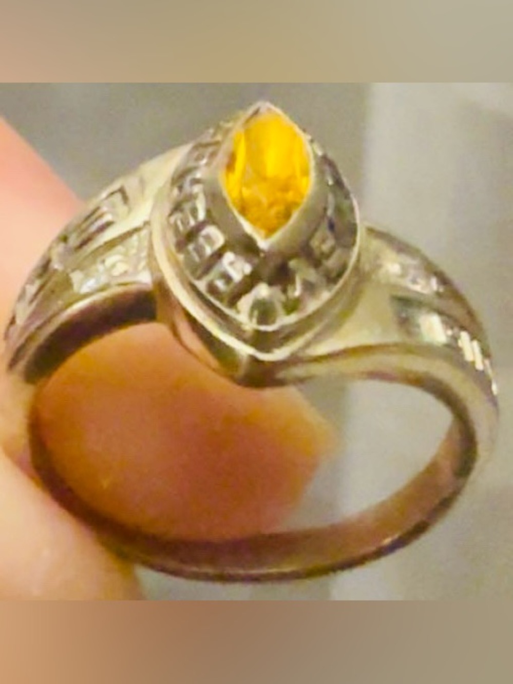 14K White Gold Ring